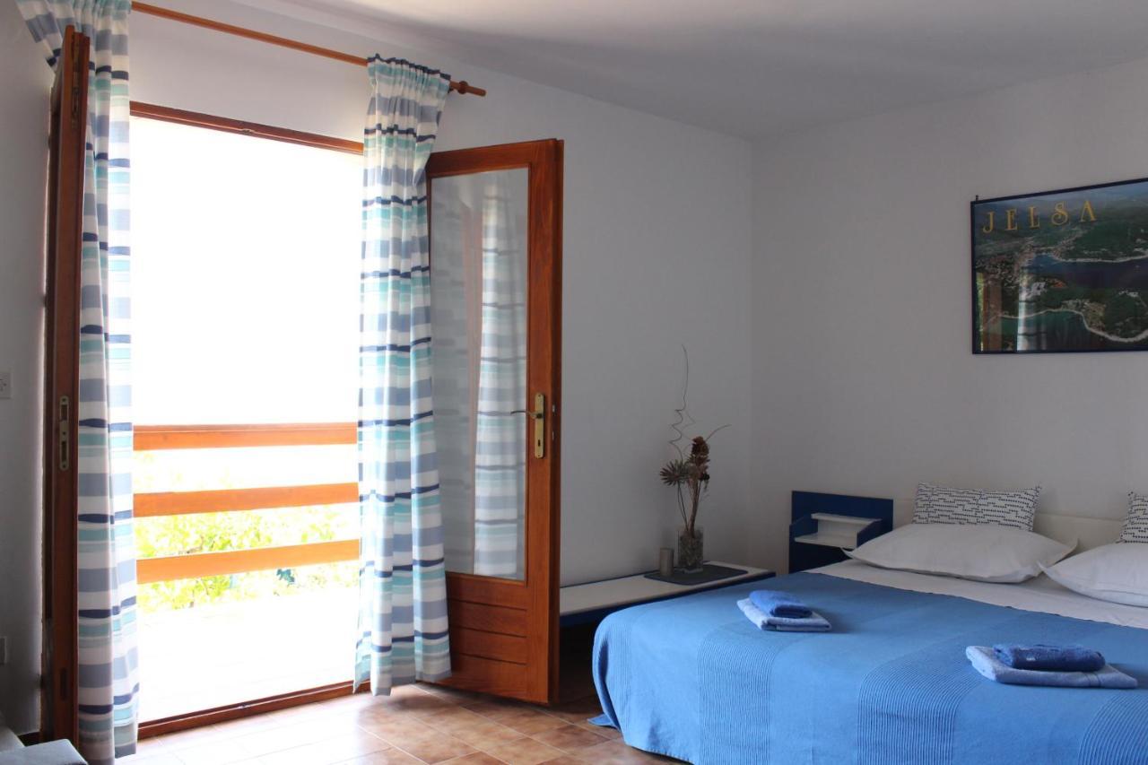 Seaside Secluded Apartments Zavala, Hvar - 15357 Jelsa  Extérieur photo